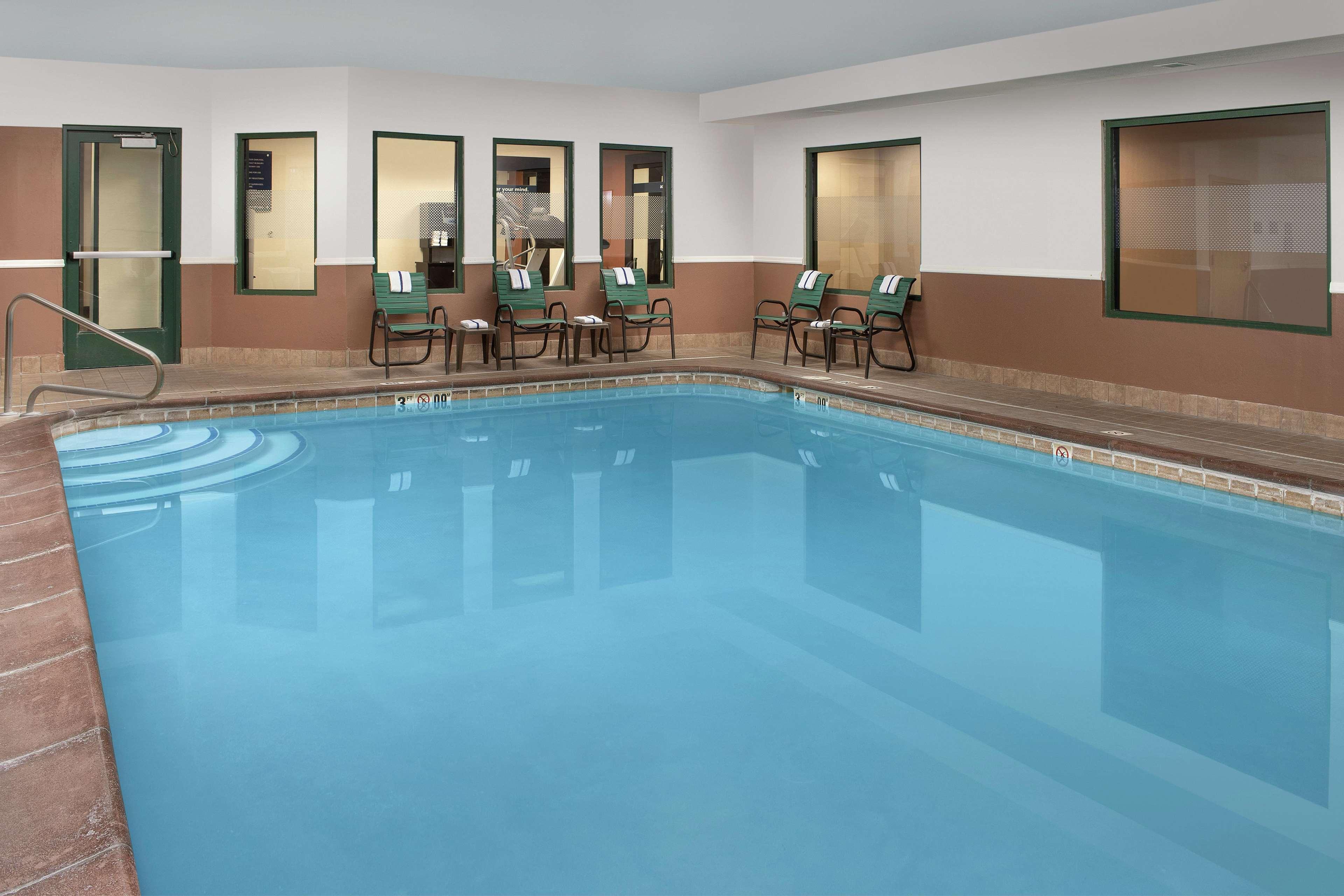 Hampton Inn Kansas City The Legends Létesítmények fotó