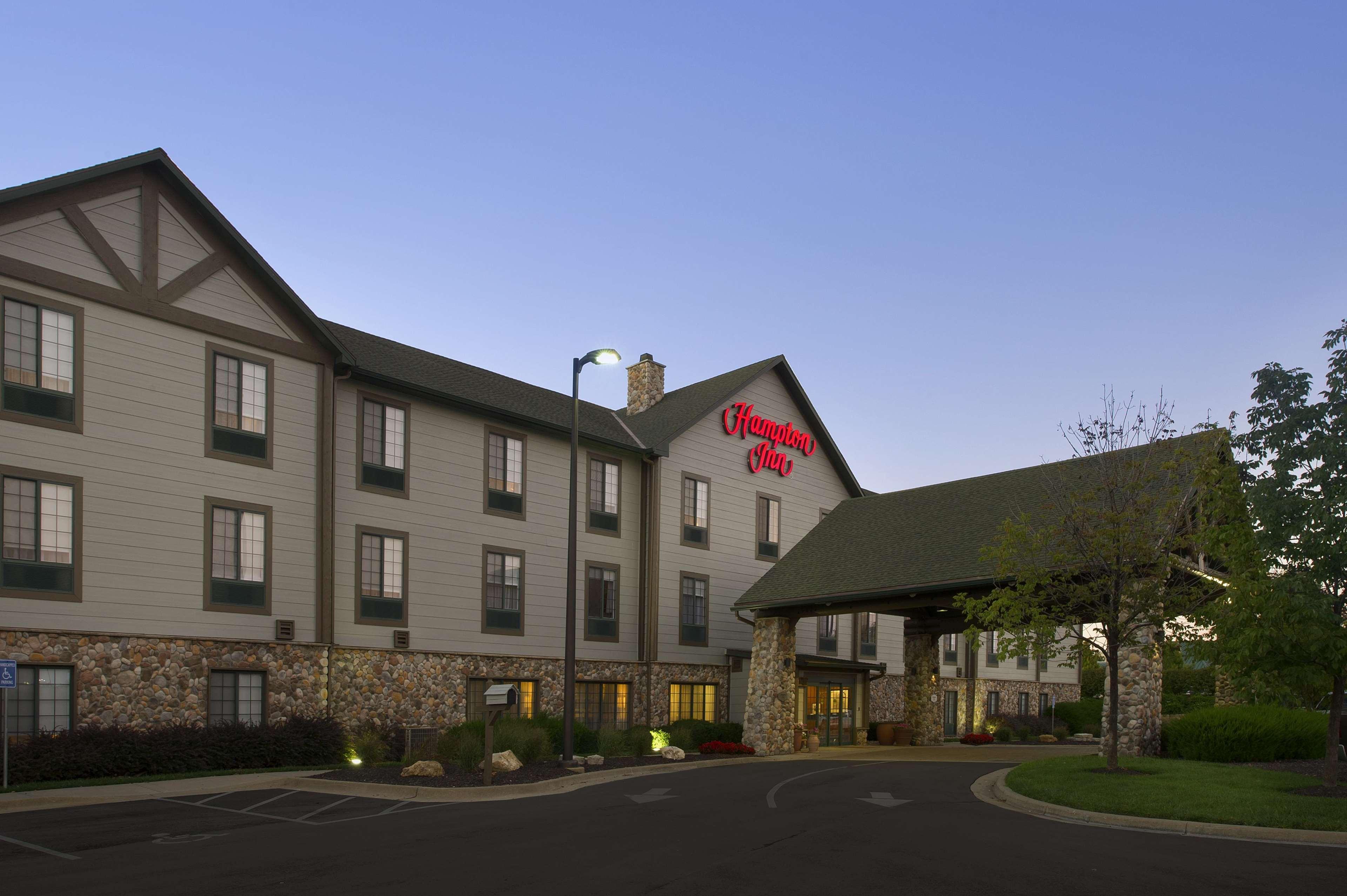 Hampton Inn Kansas City The Legends Kültér fotó