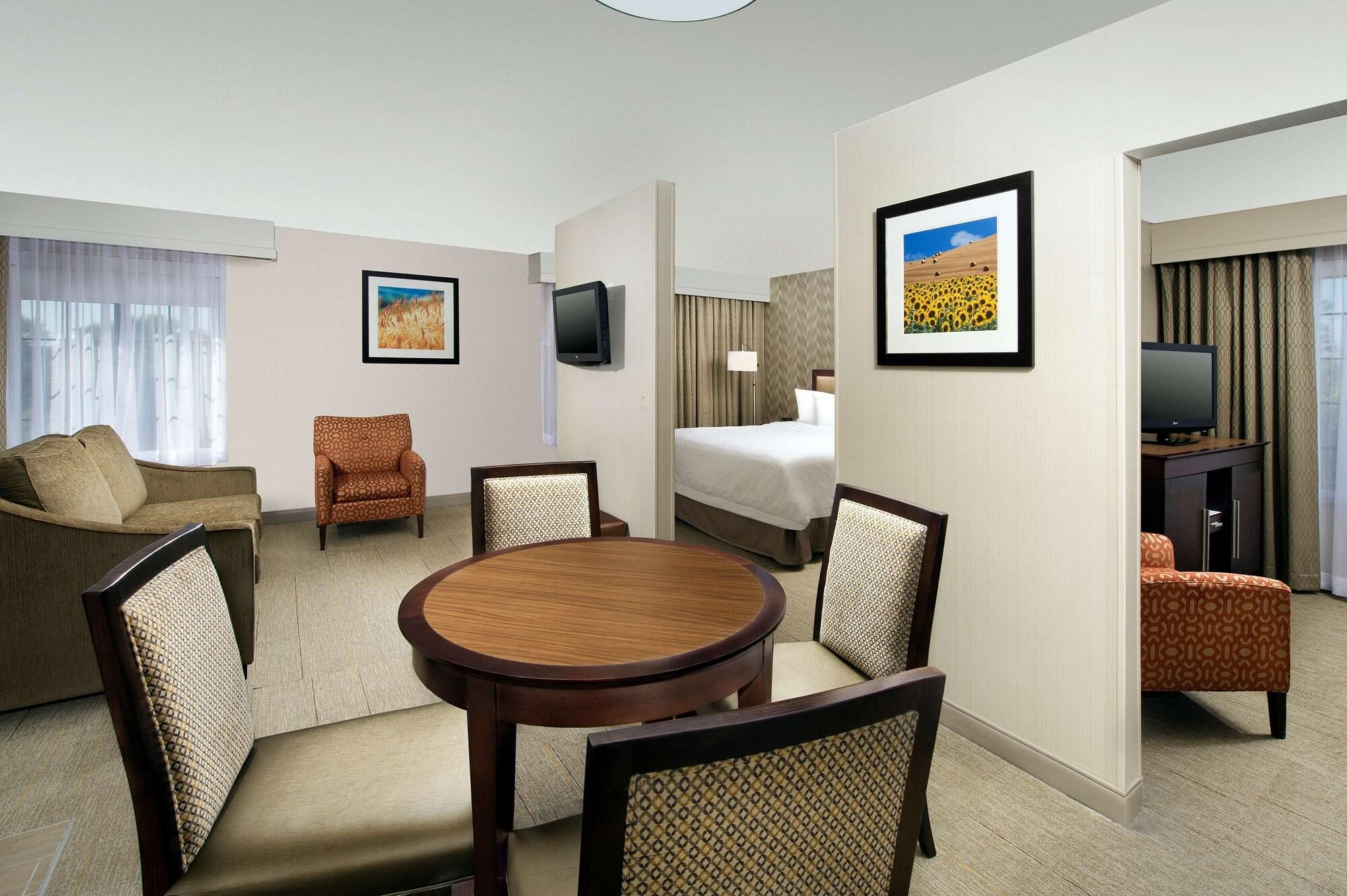 Hampton Inn Kansas City The Legends Kültér fotó